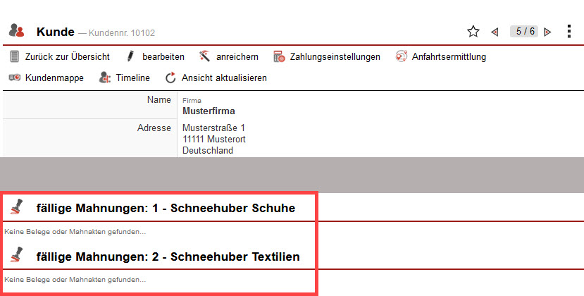 Screenshot geöffneter Kundendatensatz mit markierten nach Mandanten getrennten Blöcken für „fällige Mahnungen“